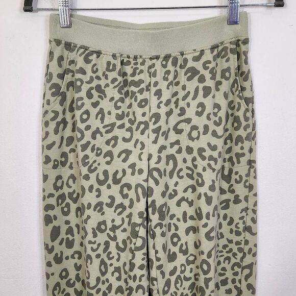 D&Co Active Green Leopard Print Lounge Set Size XS XXS Green Matching Set - Picture 6 of 10
